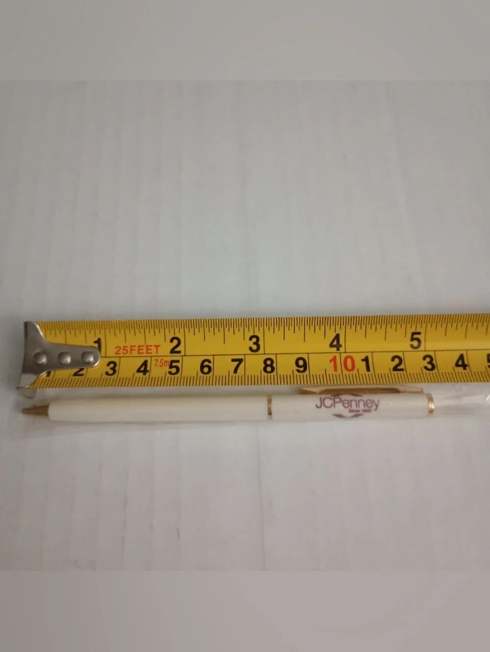 JC Penney Business Portfolio With Commemorative Pen ( Pen Does Not Work)